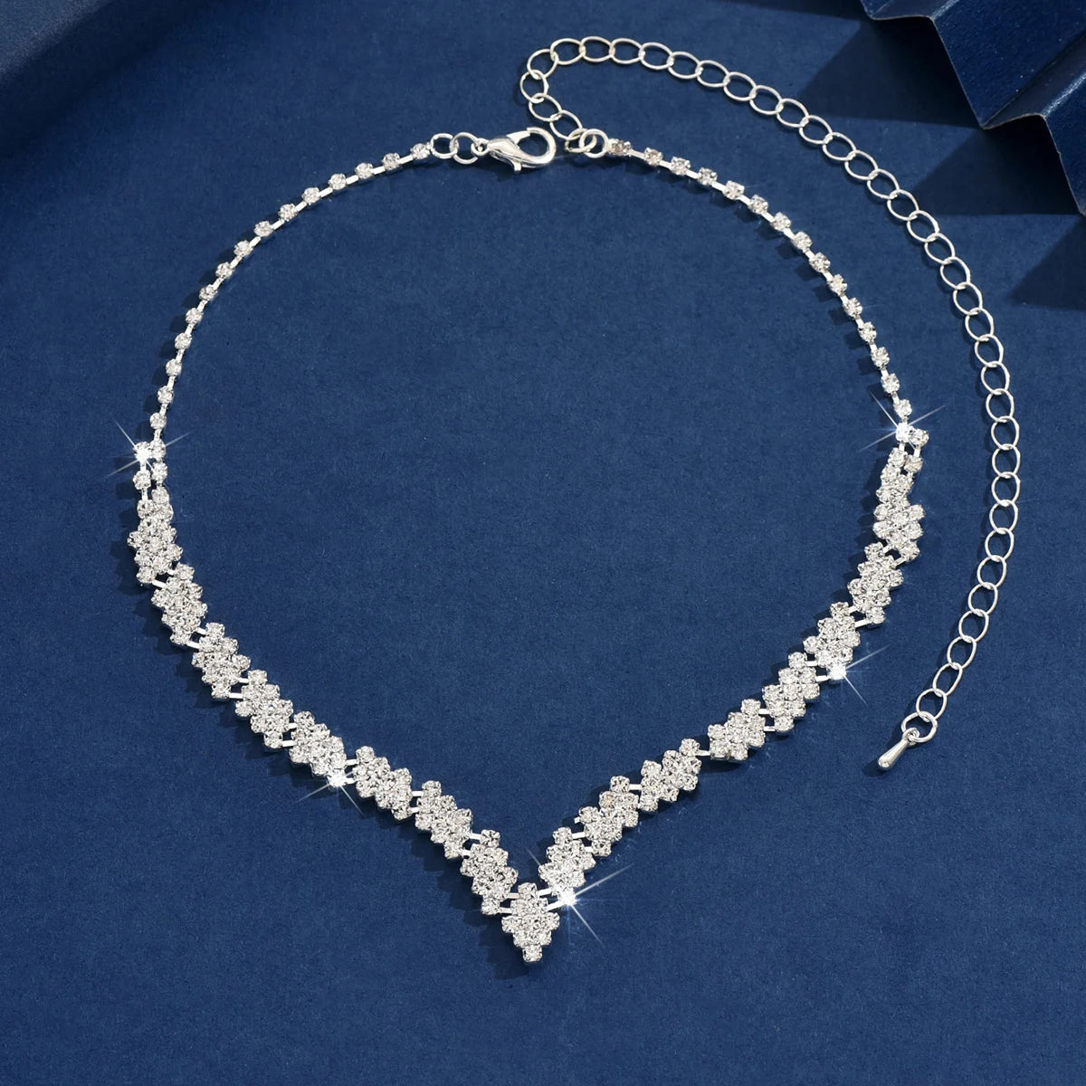 Light luxury collar necklace